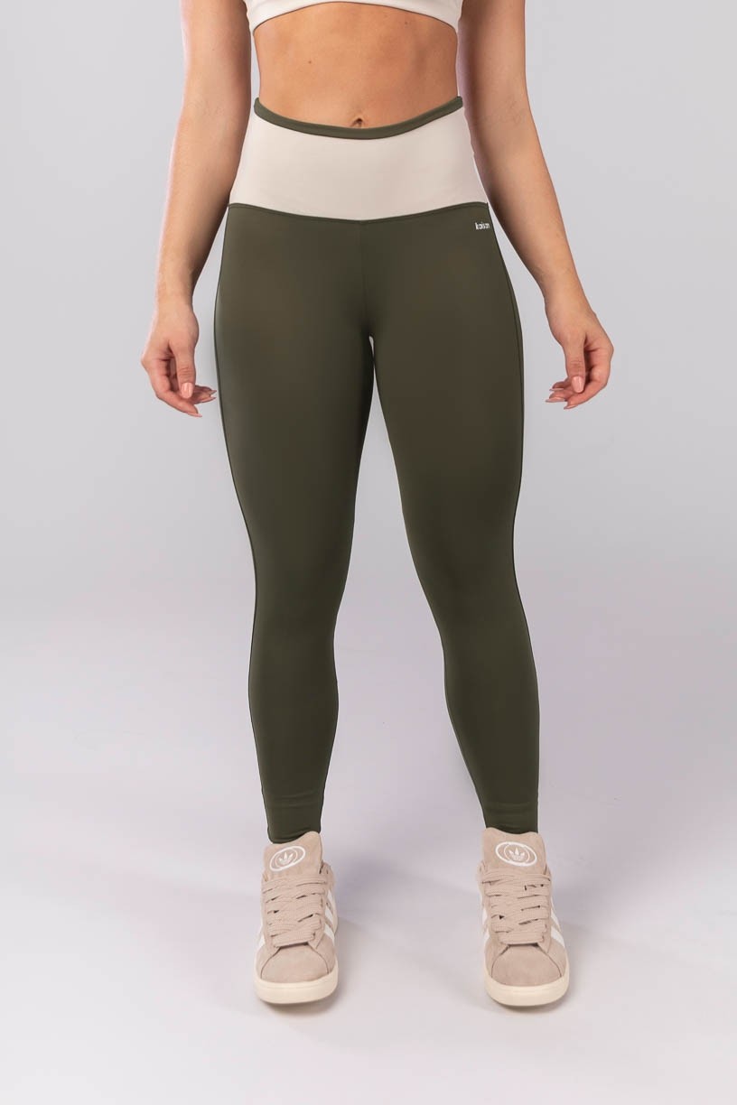 K4124-A_Calca_Legging_com_Vira_e_Cos_em_V_Verde_Militar__Bege__Ref:_K4124-A