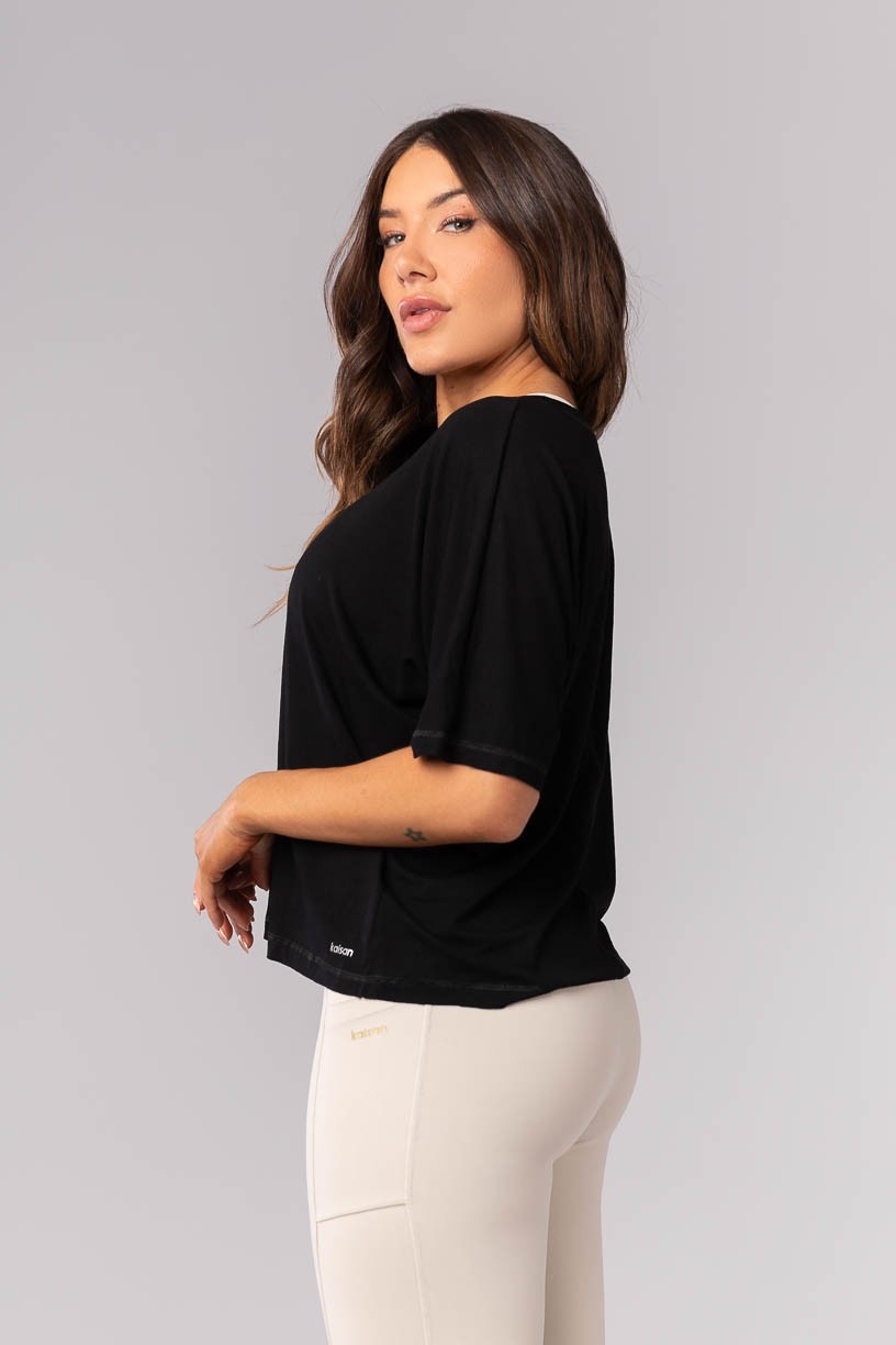 K4166-A_Blusa_Ampla_com_Cobertura_Preto__Ref:_K4166-A