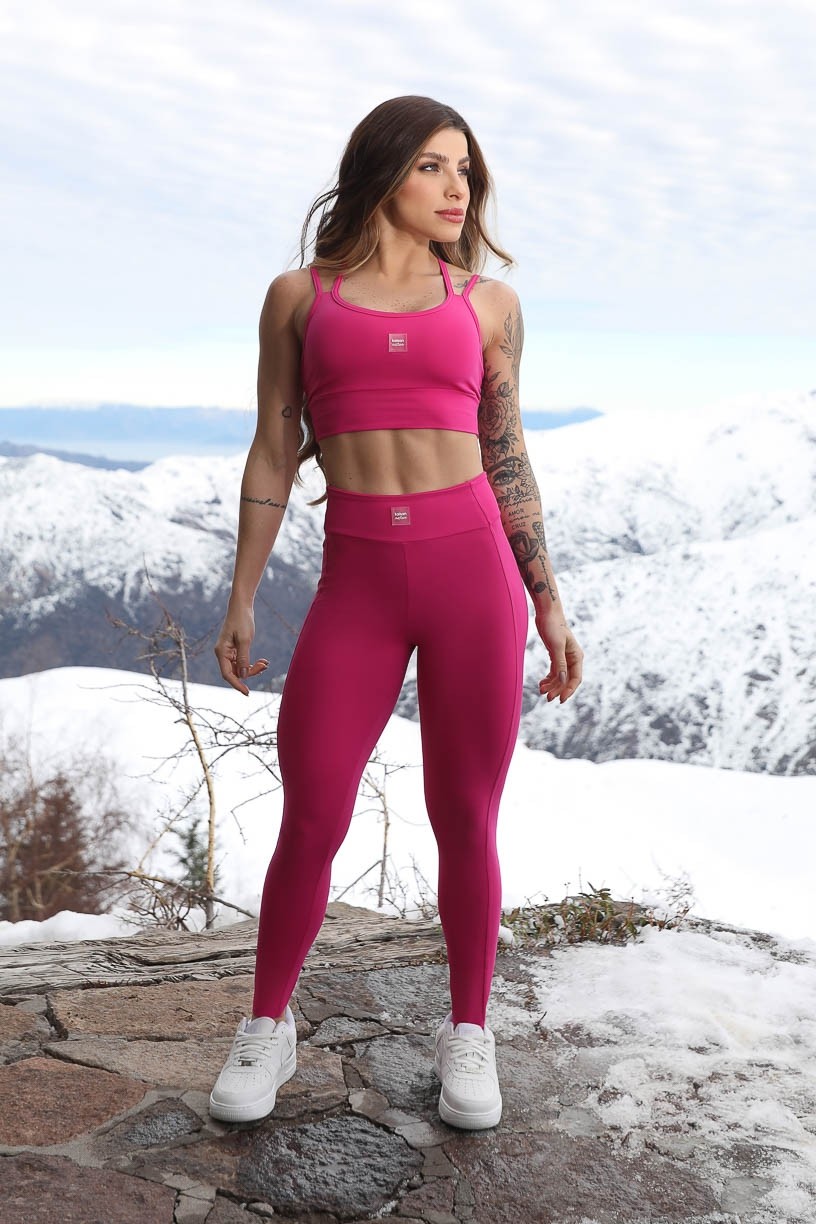 K4266-C_Calca_Legging_com_Recortes_e_Emborrachado_Rosa_Choque__Ref:_K4266-C