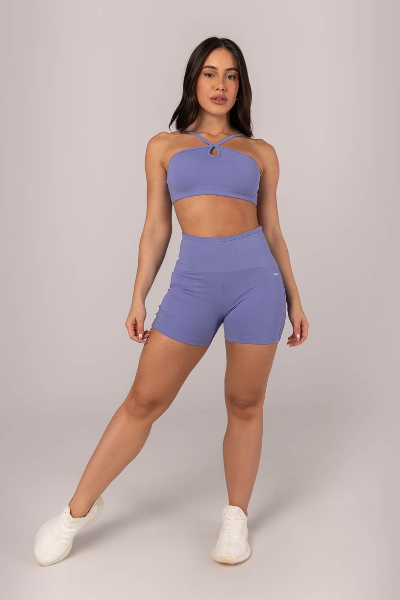 K4291-A_Short_com_Vira_e_Cos_em_V_Azul_Perwinkle__Ref:_K4291-A