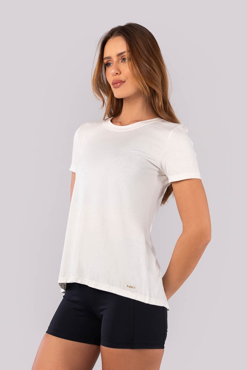 K4410-B_Blusa_com_Fenda_nas_Costas_Off-White__Ref:_K4410-B