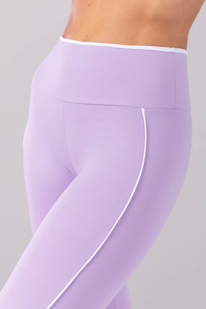 K4384-B_Calca_Legging_com_Vira_e_Vivo_Lilas__Branco__Ref:_K4384-B