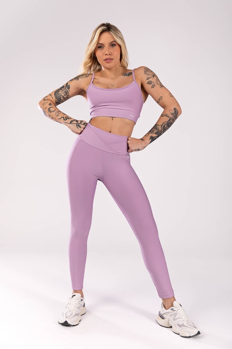 K4030-B_Calca_Legging_com_Sobreposicao_no_Cos_Lilas__Ref:_K4030-B