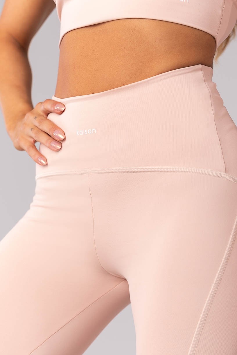 K4032-C_Calca_Legging_com_Cos_Diferenciado_Rosa_Claro__Ref:_K4032-C