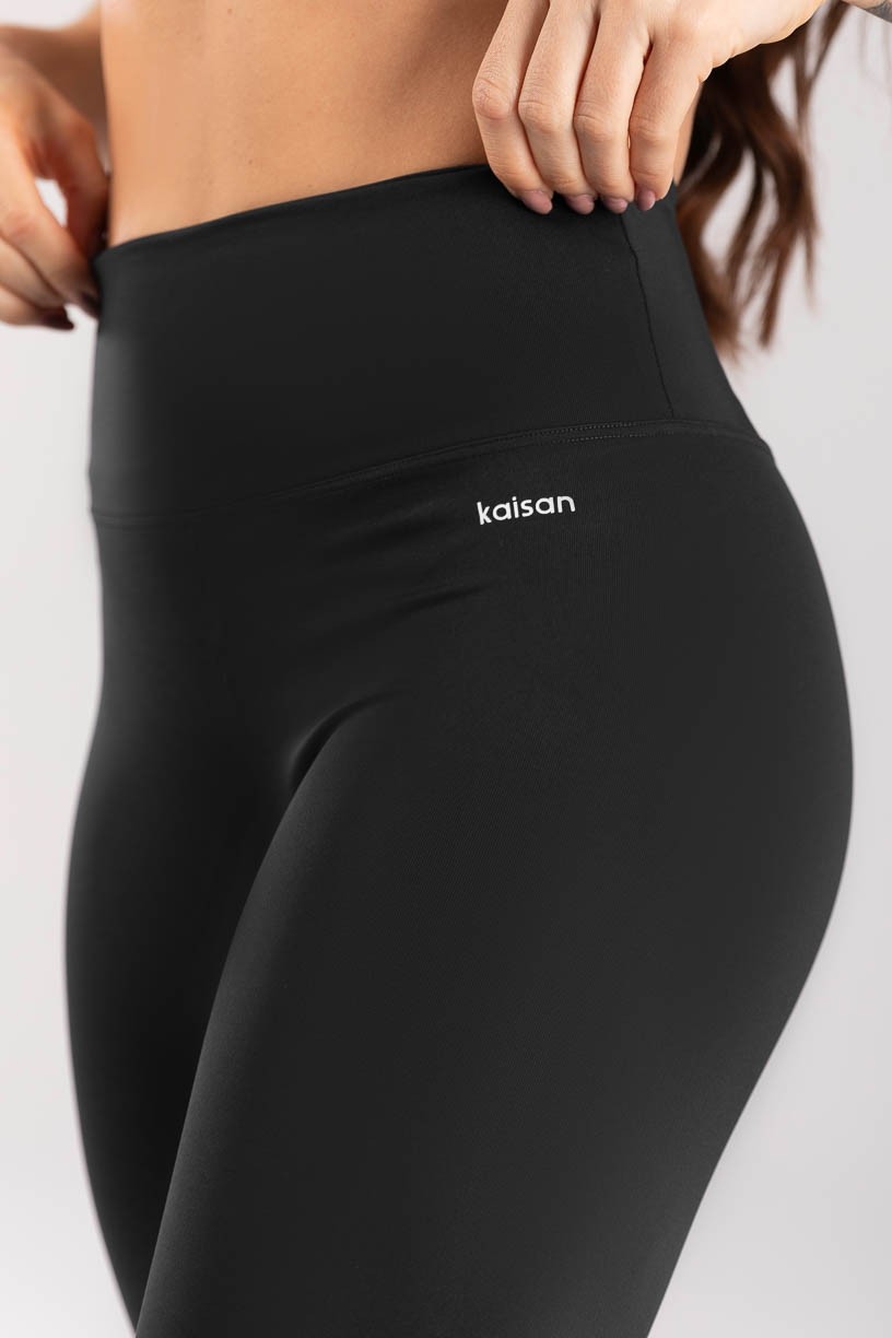 K4089-B_Calca_Legging_com_Faixa_no_Entrepernas_Preto__Bege__Ref_K4089-B