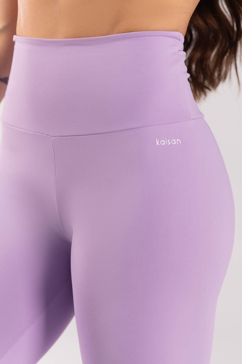 K4095-B_Calca_Legging_com_Bolso_Franzido_no_Cos_Lilas__Ref_K4095-B